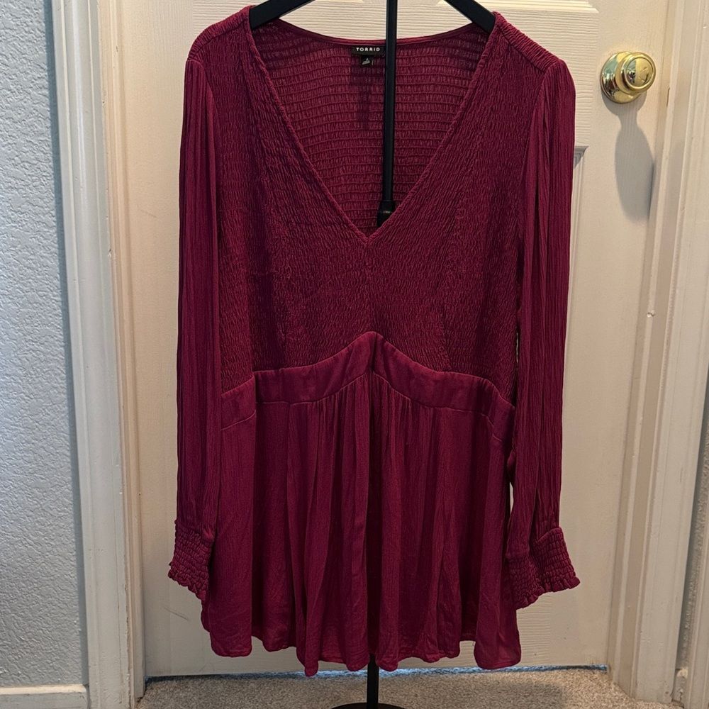 Torrid Fuchsia Smocked V-Neck Blouse Size 3